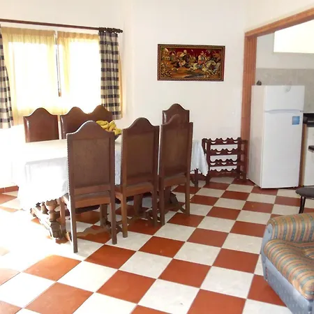 House With 2 Bedrooms In With Shared Pool Enclosed Garden And Wifi Apúlia